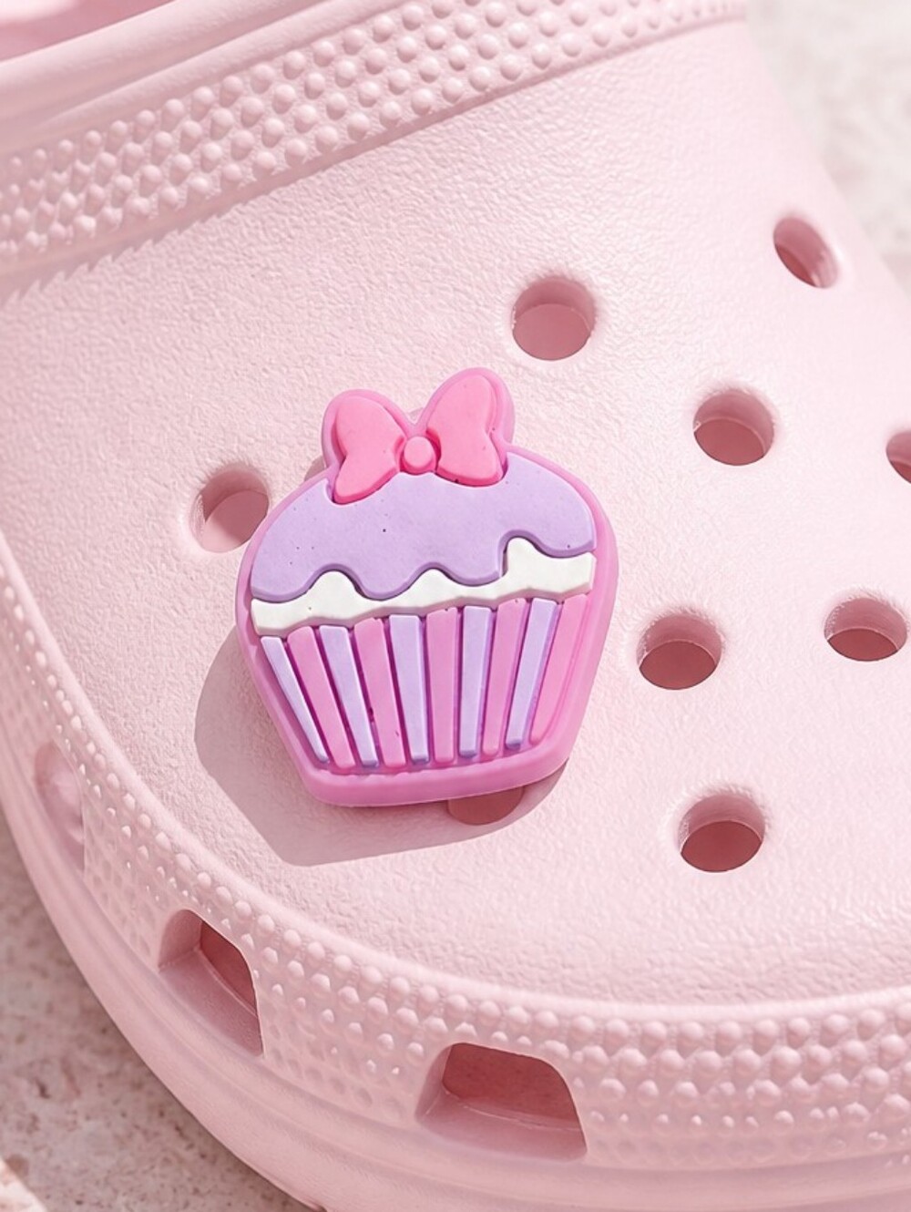 Minnie Mouse Purple Cupcake Pink Bow Disney Rubber Shoe Charms Bag Jewelry